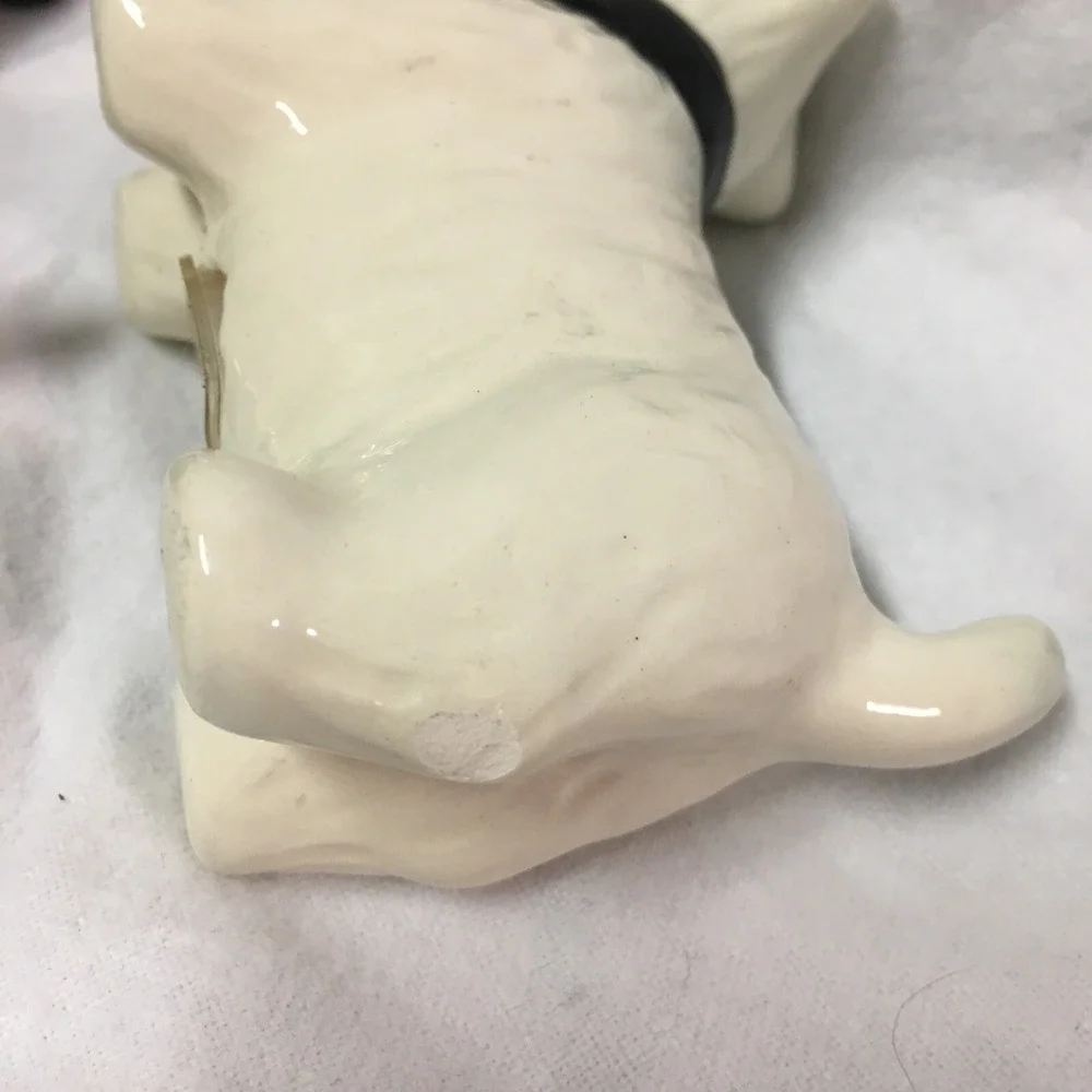 Kissing Westland Scottish Terrier Dog Magnetic Salt &‎ Pepper Shakers Read